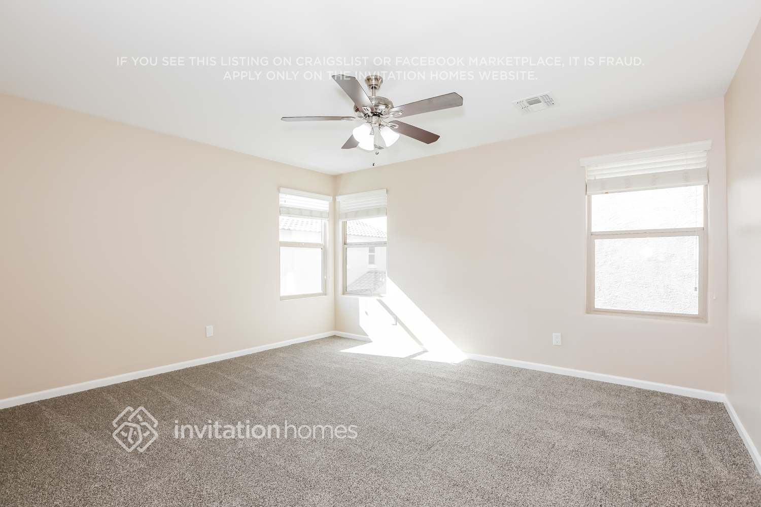 Building Photo - 1382 S Ponderosa Dr