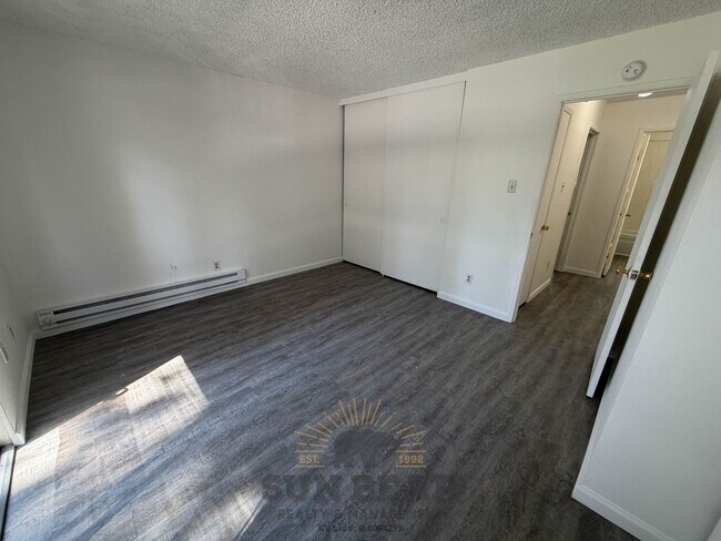 Building Photo - 801 Northwood Blvd