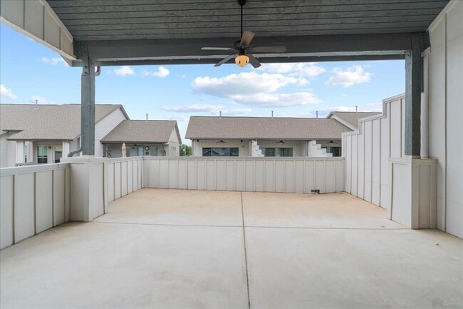 Building Photo - 2520 Bluebonnet Ln