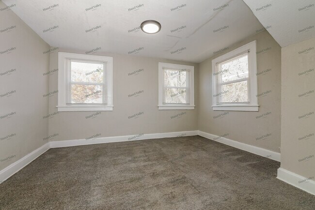 Building Photo - 4108 College Ave