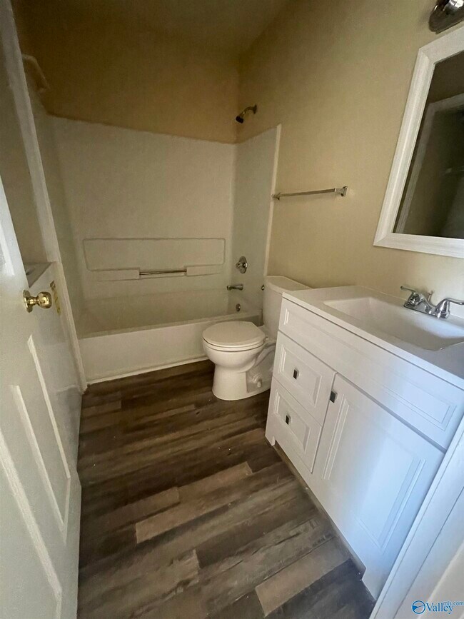 Building Photo - 1155 Old Monrovia Rd NW