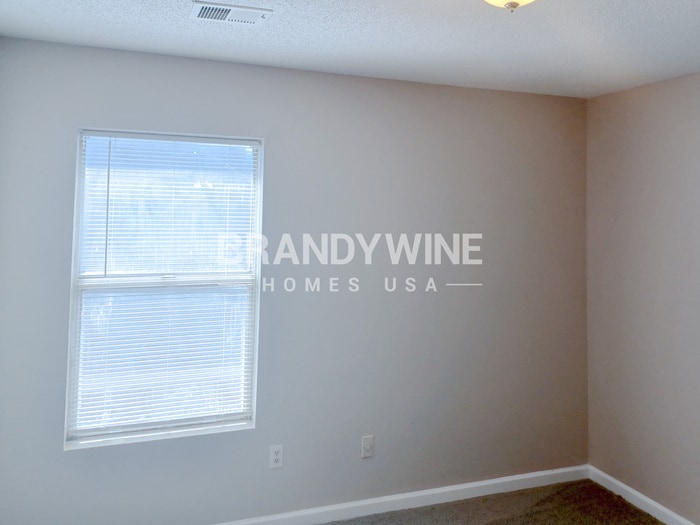 Building Photo - 2959 Meadows Ln