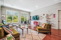 Building Photo - Great Luxury 3 Bedroom 2 Bath on H st NE! Offering half month free rent with a 12 month lease