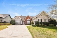 Building Photo - 705 Avalon Forest Dr NW