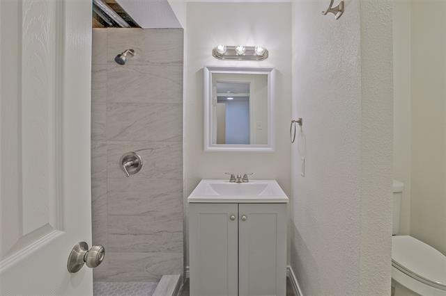 Building Photo - 5055 Ridglea Ln