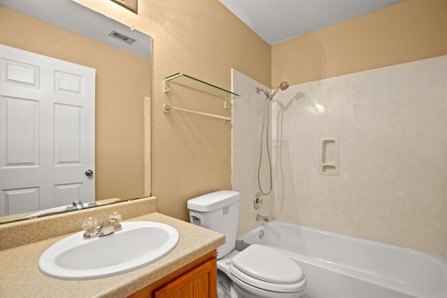 Building Photo - 1525 Poppy Seed Ln