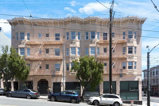 Building Photo - 312 Fillmore St