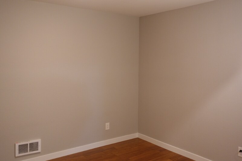 Building Photo - 14616 NE 44th St