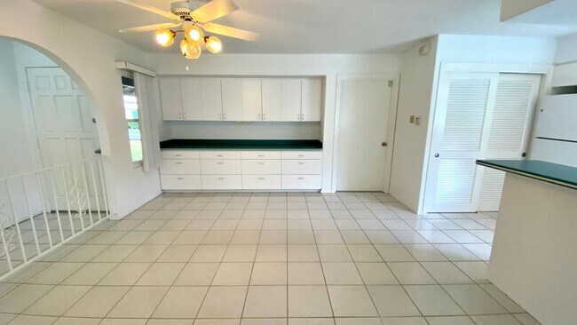 Building Photo - 46-290 Kalali Street