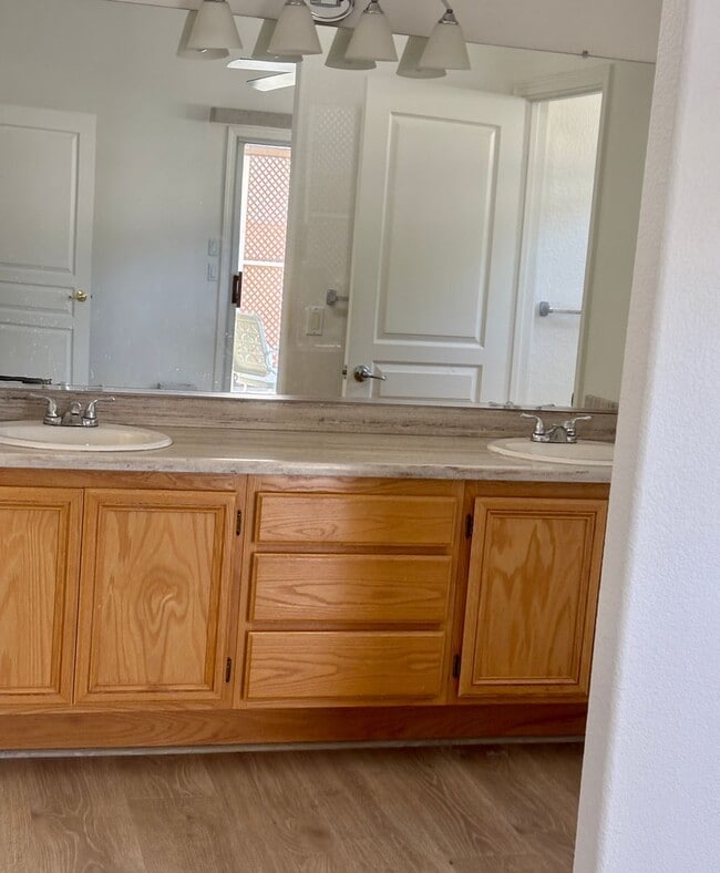 Building Photo - 55+ Folsom Gated Community-2/2 (WOW)!  Please see full ad for viewings!