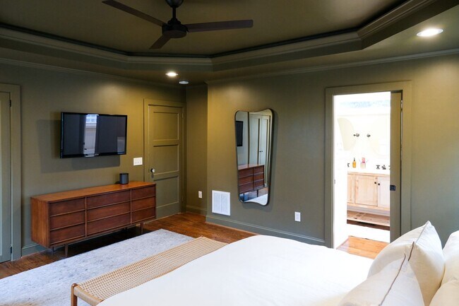 Building Photo - Charming 3 Bedroom, 2 Bath Home in Prime Greenville Location!