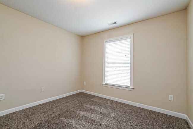 Building Photo - 601 Monterey Pine Dr