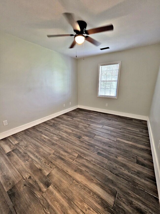 Building Photo - Apartment 2BR/1BA Decatur SW