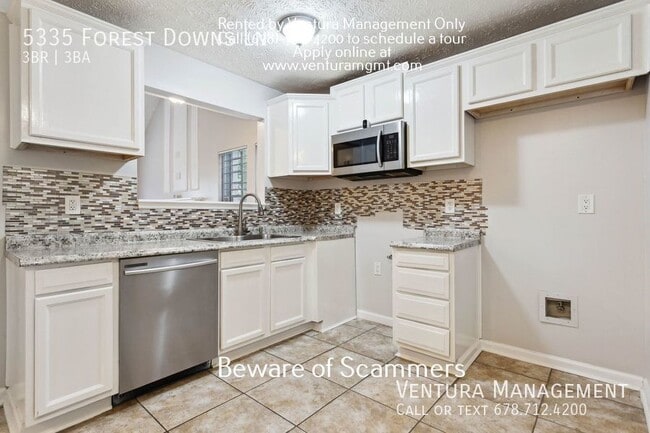 Building Photo - 5335 Forest Downs Ln