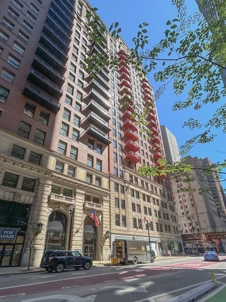 Building Photo - 212 W Washington St