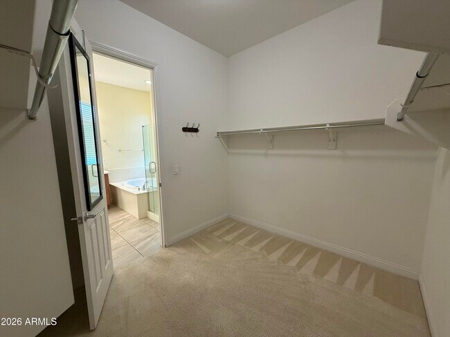 Building Photo - 3320 S Waterfront Dr