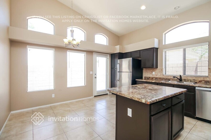 Building Photo - 7244 E Kramer St