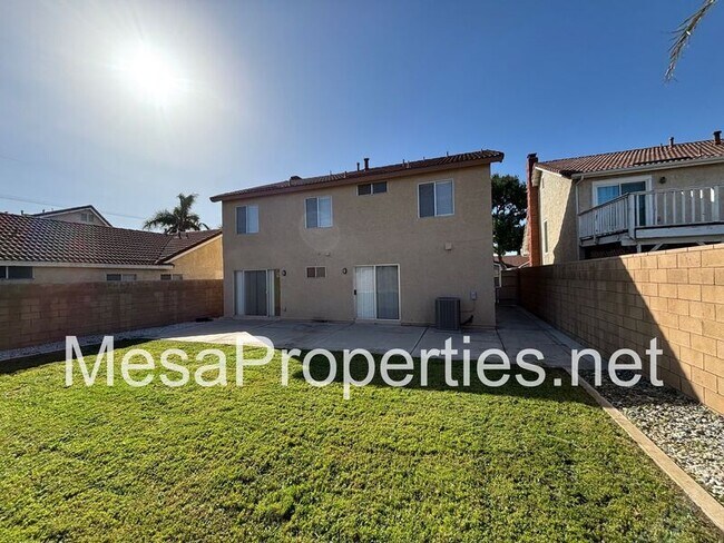 Building Photo - 11321 Oakwood Dr