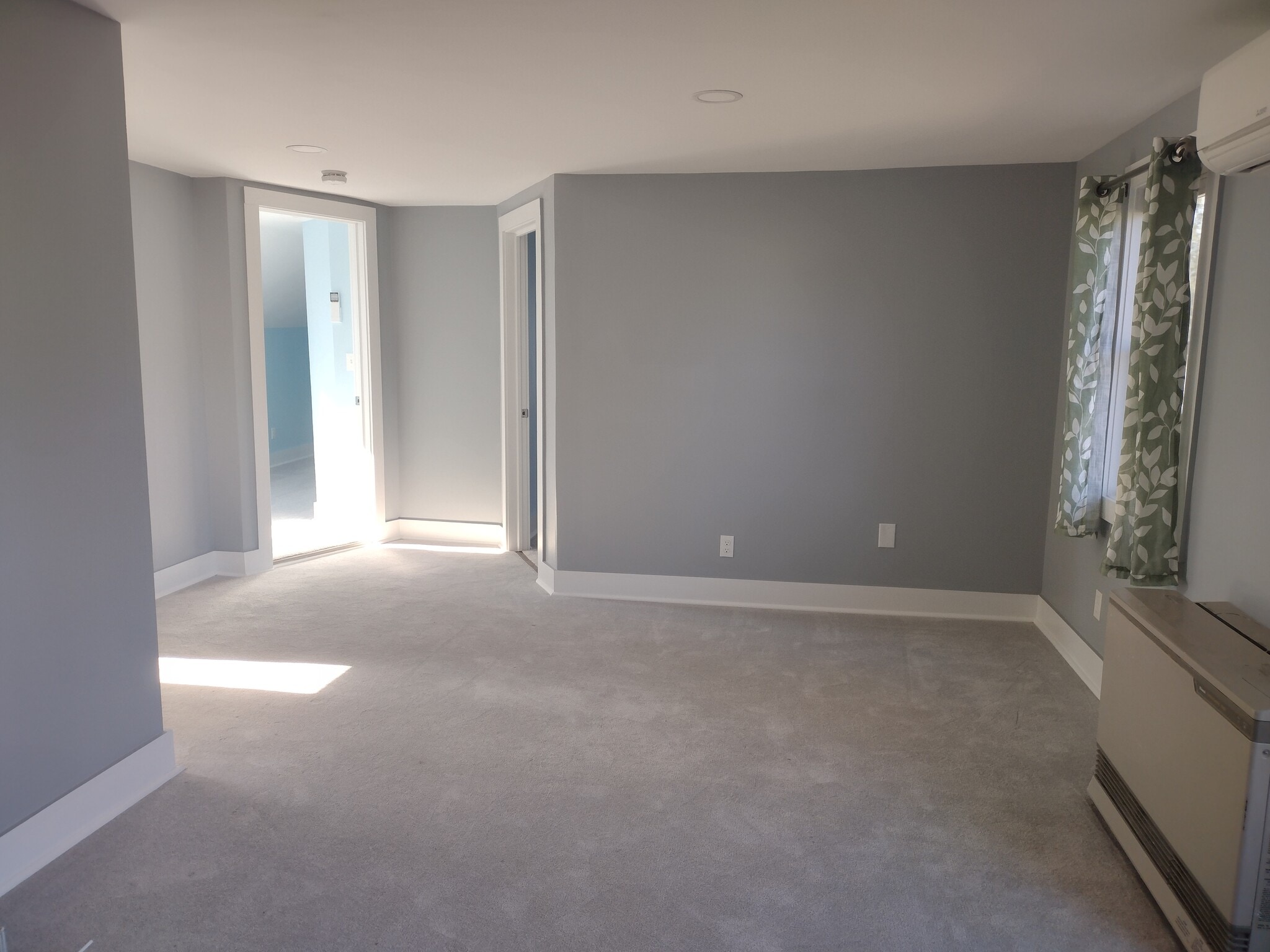 Living Room A - 2 Iby St