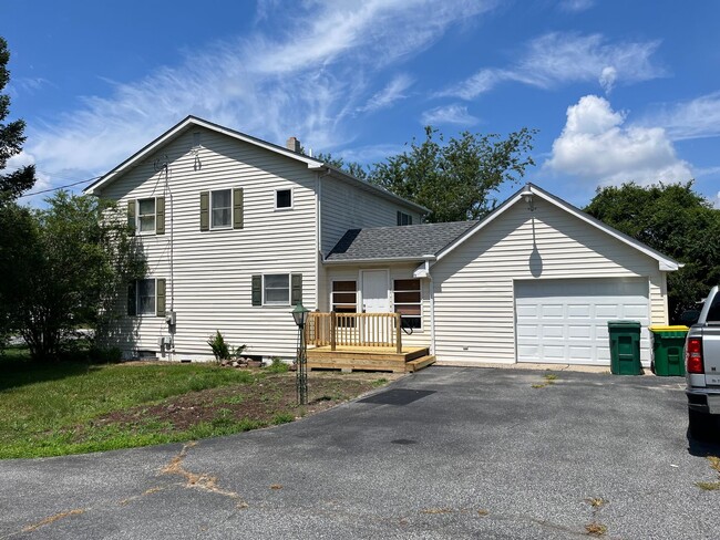 Primary Photo - 22983 Argos Corner Rd