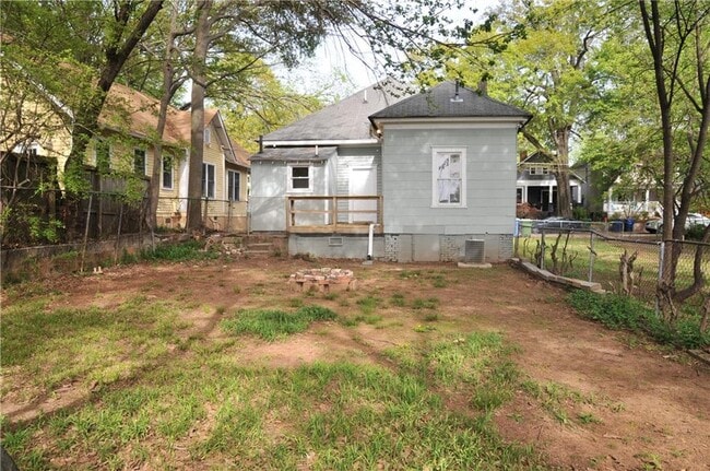 Building Photo - 364 Josephine St NE