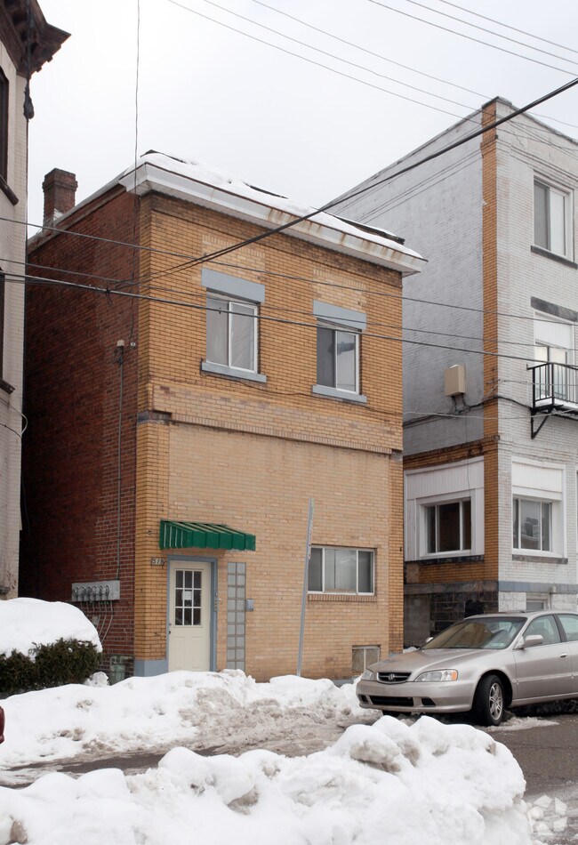 Primary Photo - 519 Semple St