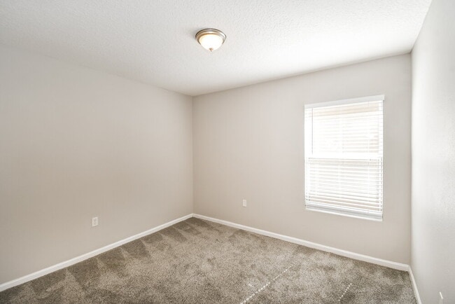 Building Photo - 3812 Evan Samuel Dr