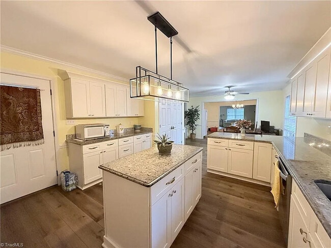 Building Photo - Earn Wealth While Leasing - Like a Homeowner - Lease to Own