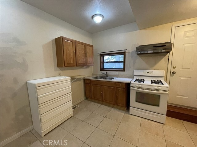 Building Photo - 652 Arbula Dr