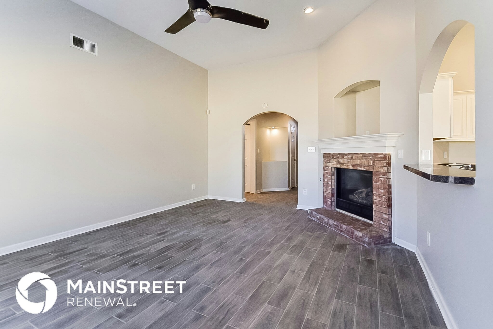 Building Photo - 7082 Parkbrook Ln