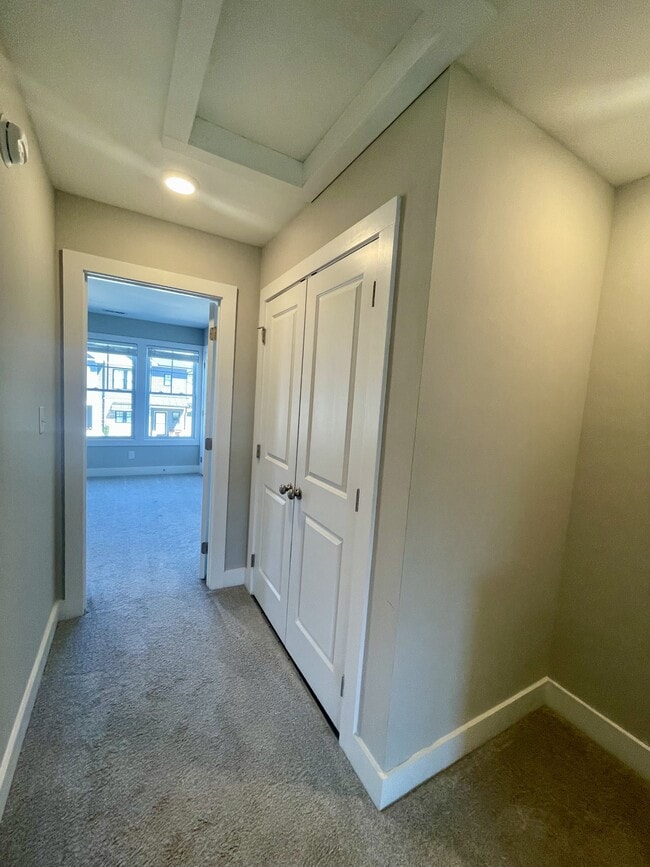 Building Photo - 45 High St