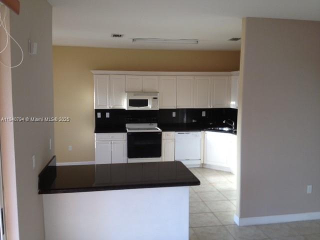 Building Photo - 17708 SW 135th Ct