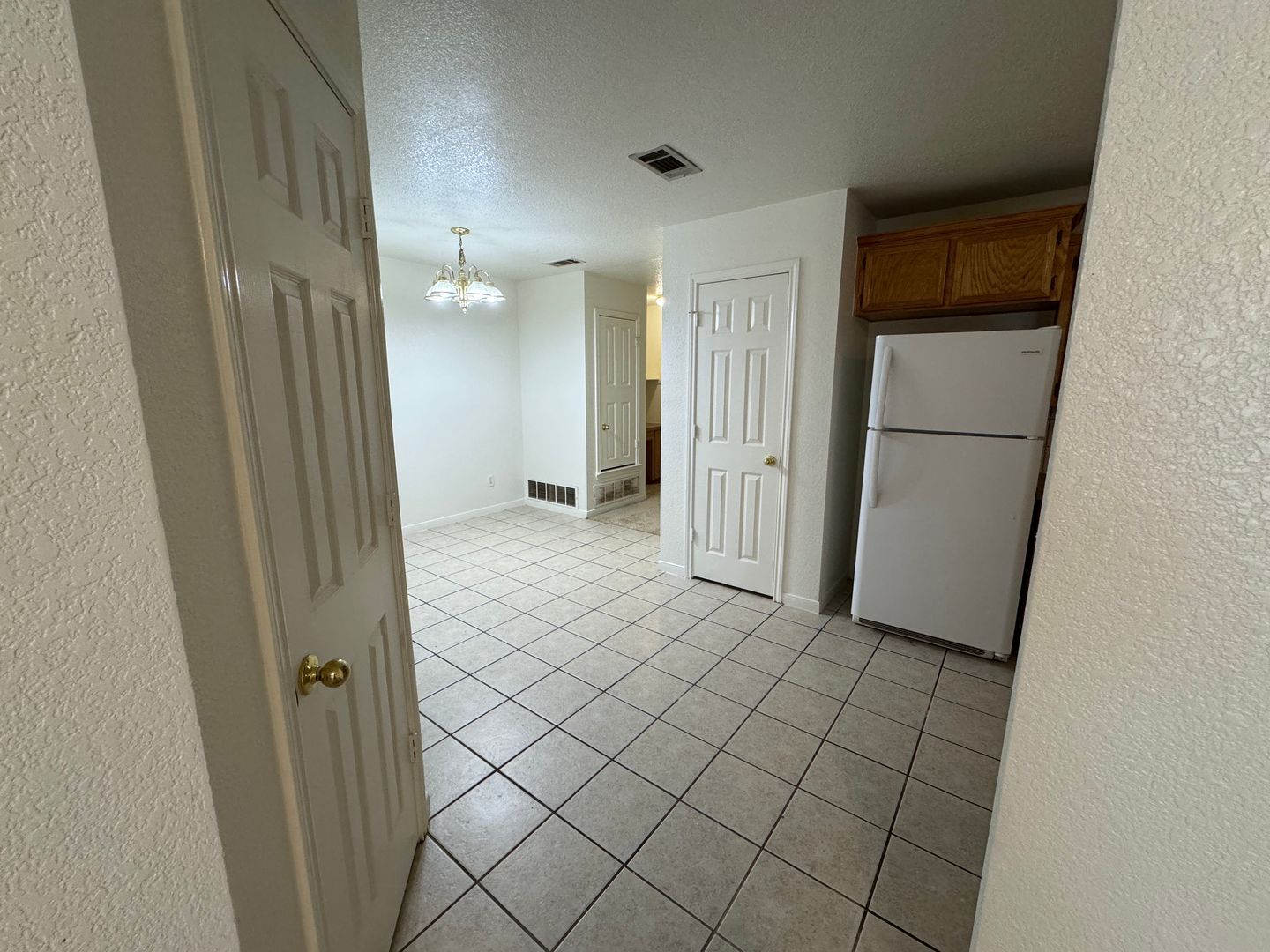 Building Photo - 311 Cedar Ridge Dr