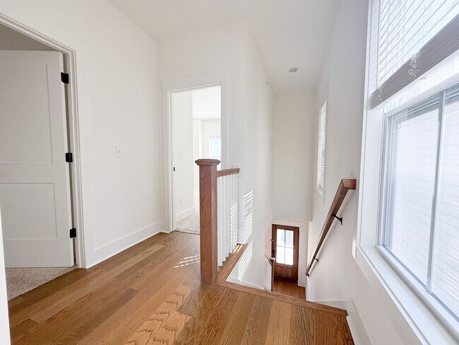 Building Photo - Spacious 4-Bedroom Home Near Tennessee Tech with Pool Access and Pet-Friendly Living