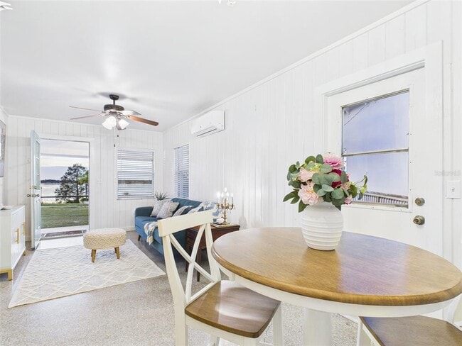 Building Photo - 222 7th St NW