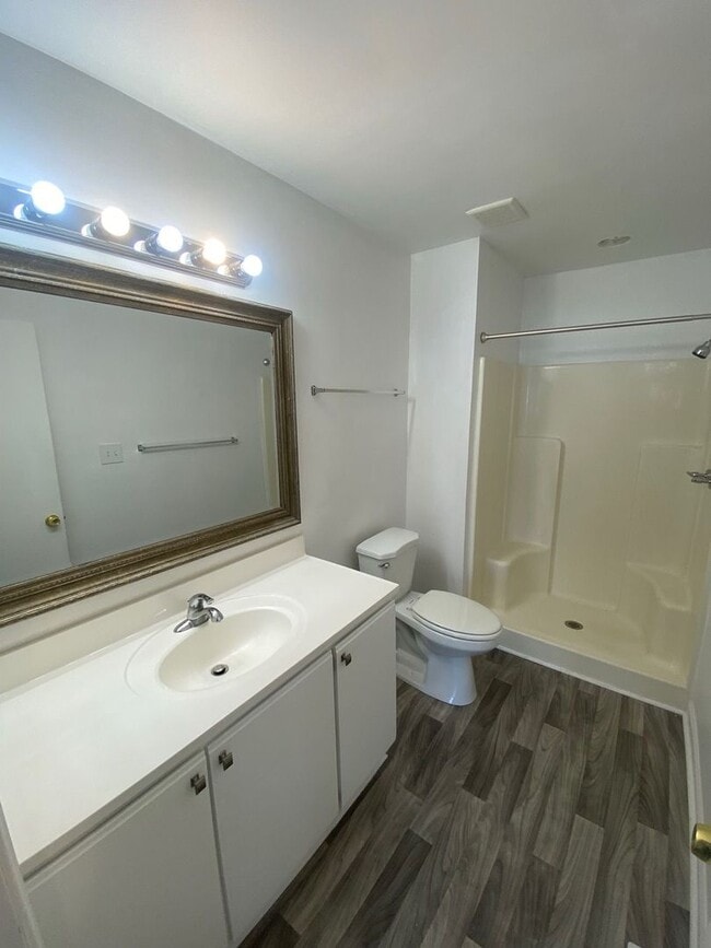 Building Photo - Enjoy coastal living at its finest!  "ASK ...