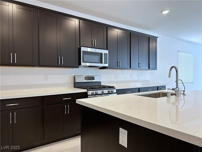 Building Photo - 3495 Lamberto Clf Wy