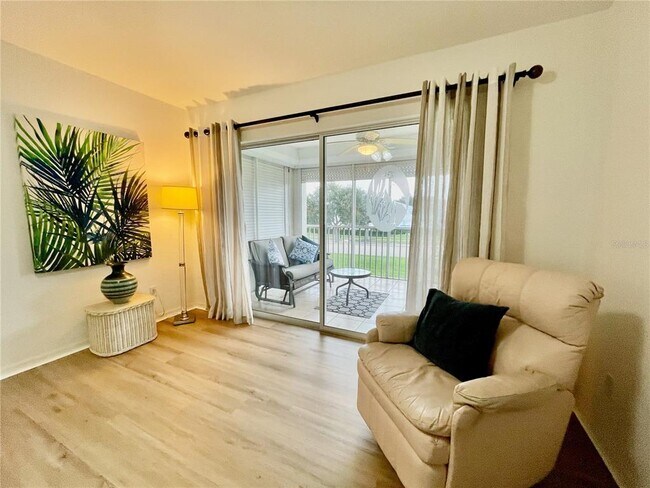 Building Photo - 5800 Sabal Trace Dr