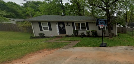 Building Photo - 7 Sherwood Loop