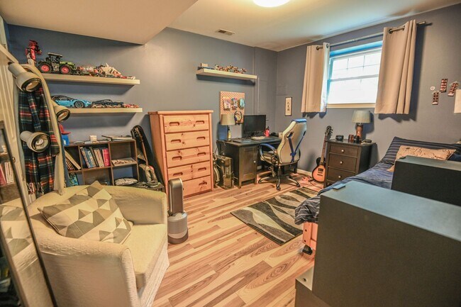 Building Photo - SFH in Severna Park