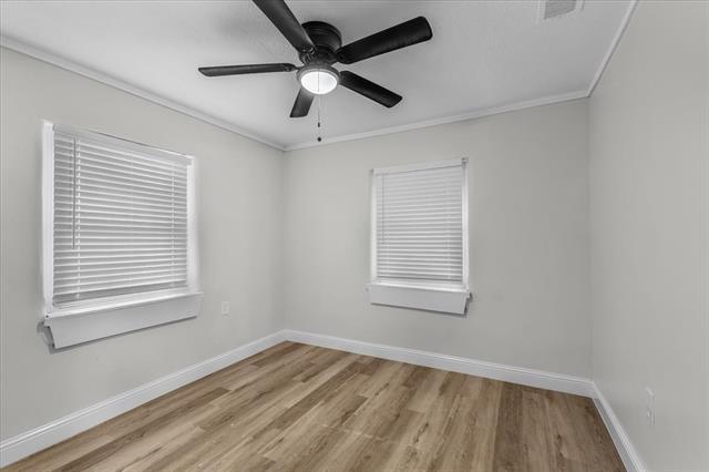 Building Photo - 538 S Redford Ln