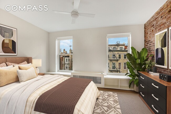 Building Photo - 187 President St