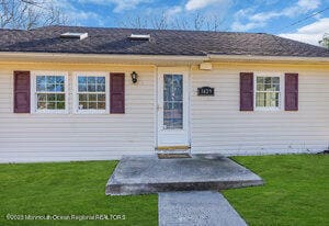 Building Photo - 1429 Lakewood Rd