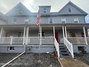 Building Photo - 216 Horton St