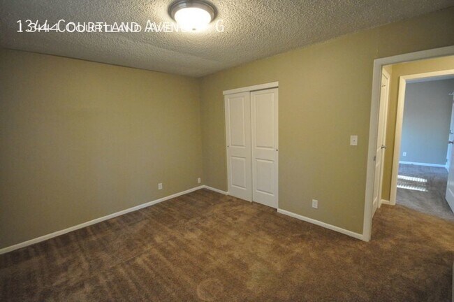 Building Photo - 1344 Courtland Ave