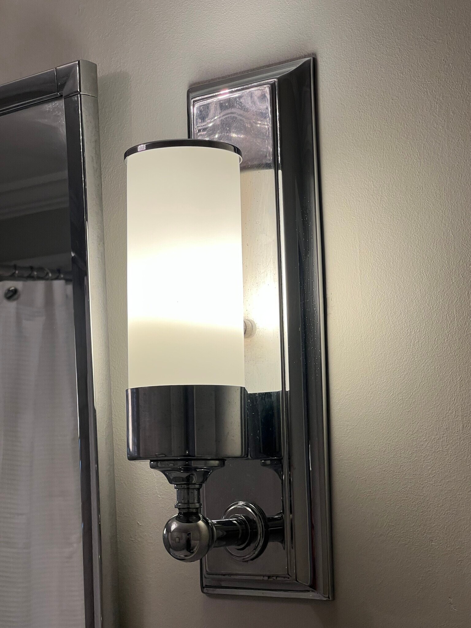 Building Photo - 9121 Niles Center Rd