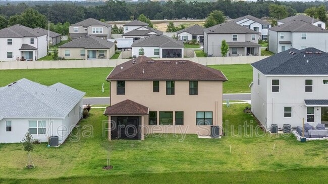 Building Photo - 12195 Stirrup Dr