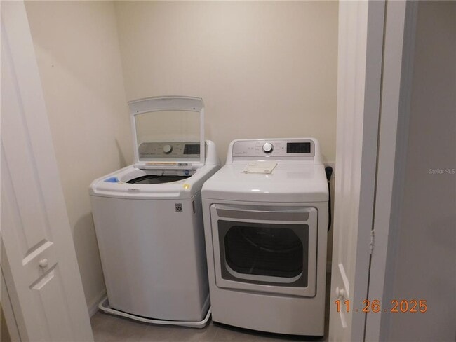 Building Photo - 1587 Candlefire Row