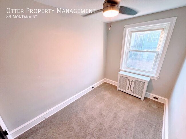 Building Photo - 89 Montana St