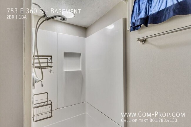 Building Photo - 753 E 360 S St